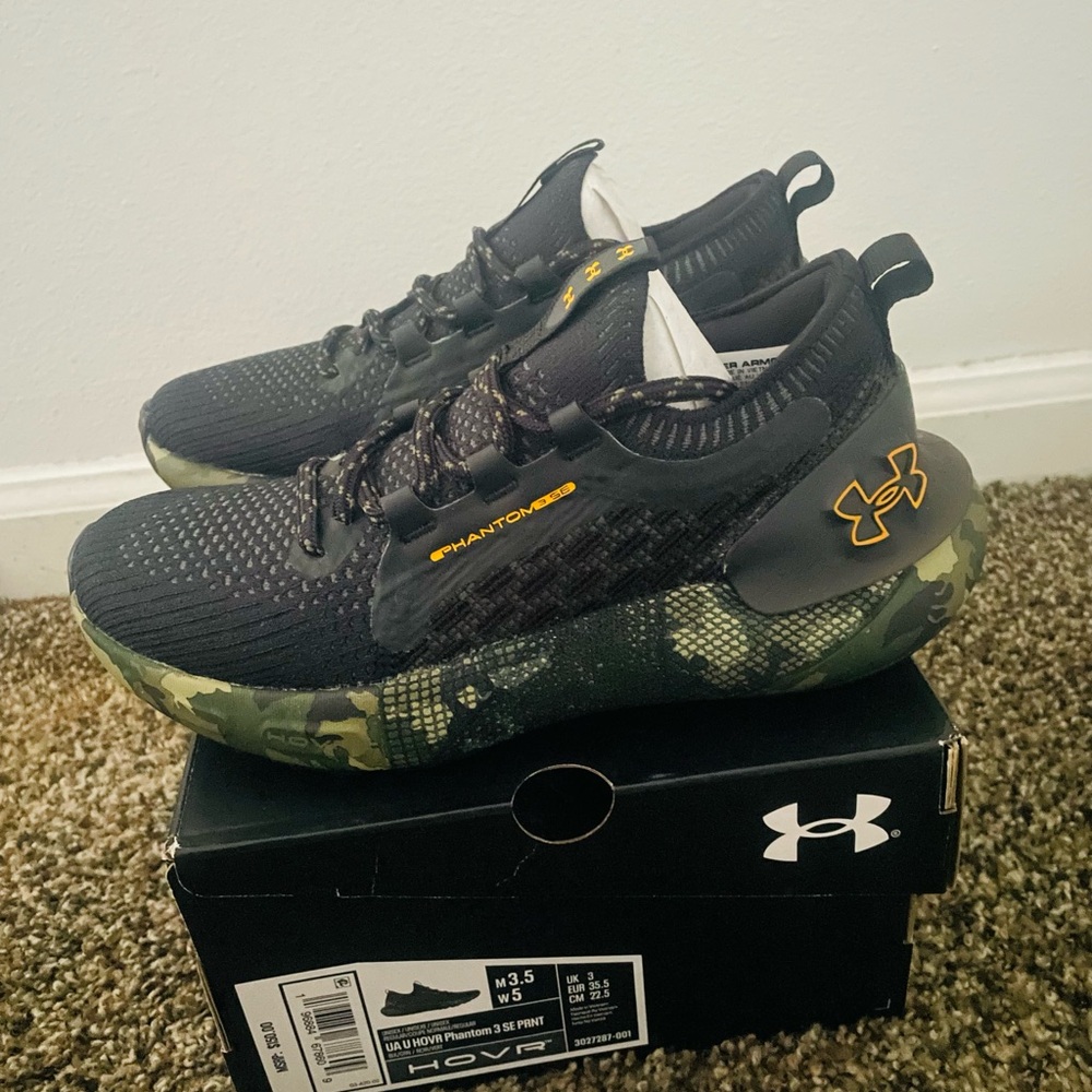 Under Armour HOVR Phantom 3 SE Print “Black Marine Green /Orange Running unisex